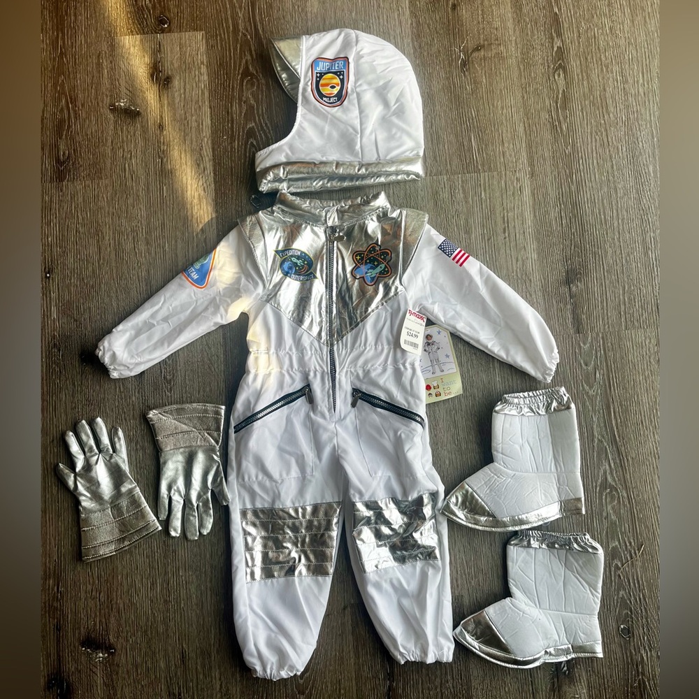 Astronaut toddler Halloween costume
